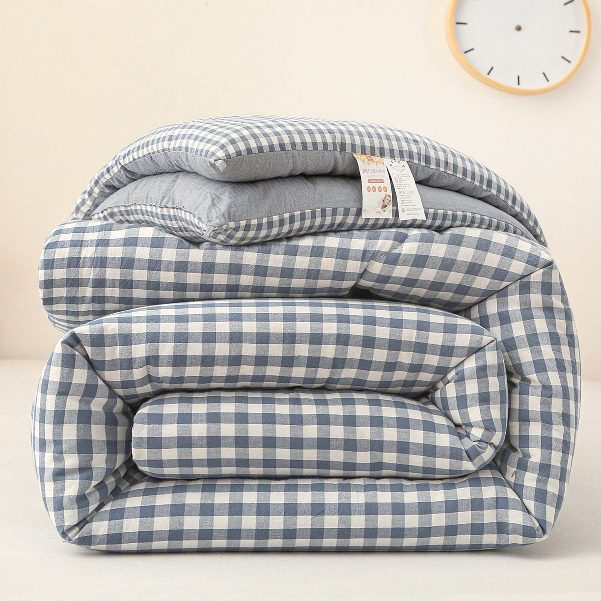 91家纺网 家纺一手货源 找家纺 牛魔王家居 2025新款水洗棉格子冬被春秋被纤维被被子 蓝小格
