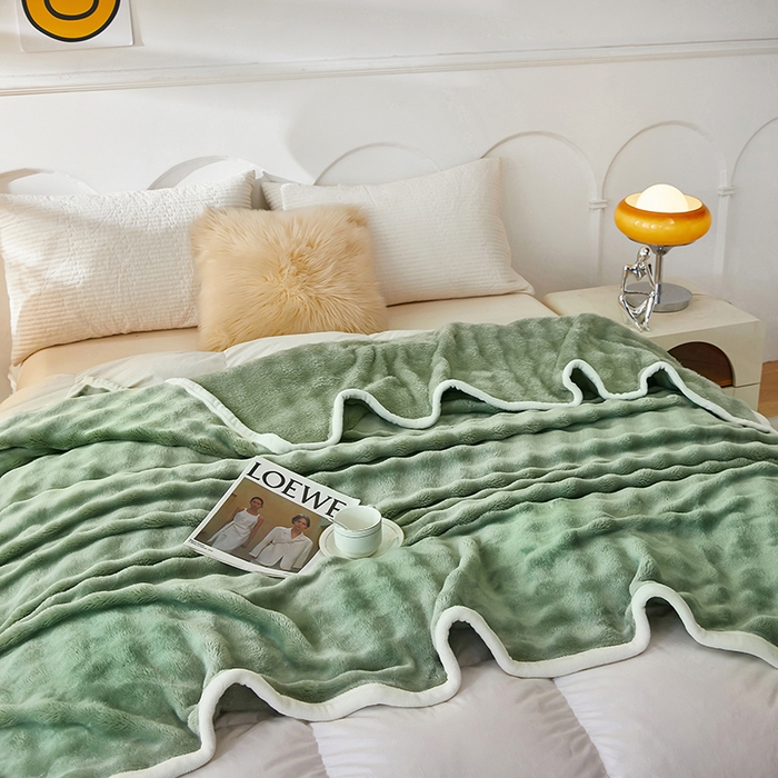 91家纺网 家纺一手货源 找家纺 七里香 2025新款A类跨境外贸托卡斯兔毛绒牛奶绒毛毯泡泡毯多功能盖毯 泡泡毯-果绿