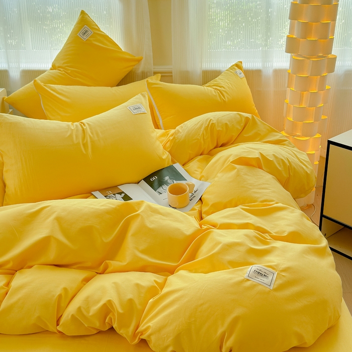 91家纺网 家纺一手货源 找家纺 花香四季家纺 2025新款全棉13376纯棉素色四件套系列床单床笠枕套单品 姜黄
