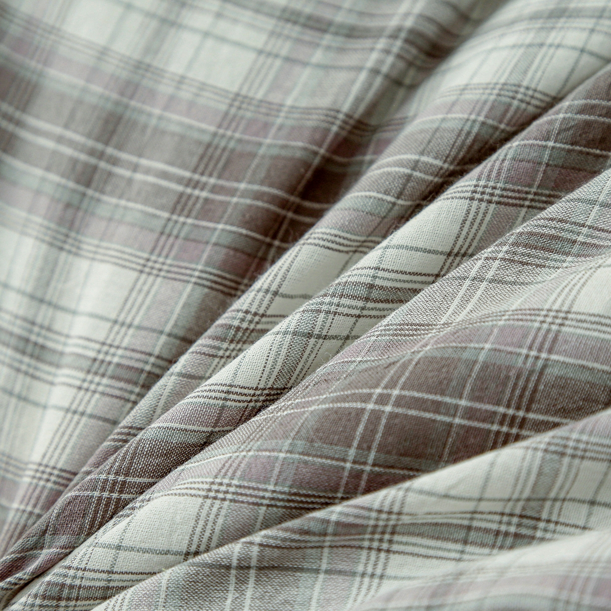 91家纺网 家纺一手货源 找家纺 牛魔王家居 2025新款水洗棉格子冬被春秋被纤维被被子 艾琳-灰