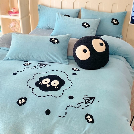 N先生+V 13814689556 发大图/买家秀 2025秋冬新款小清新牛奶绒毛巾绣四件套-小煤球 蓝灰