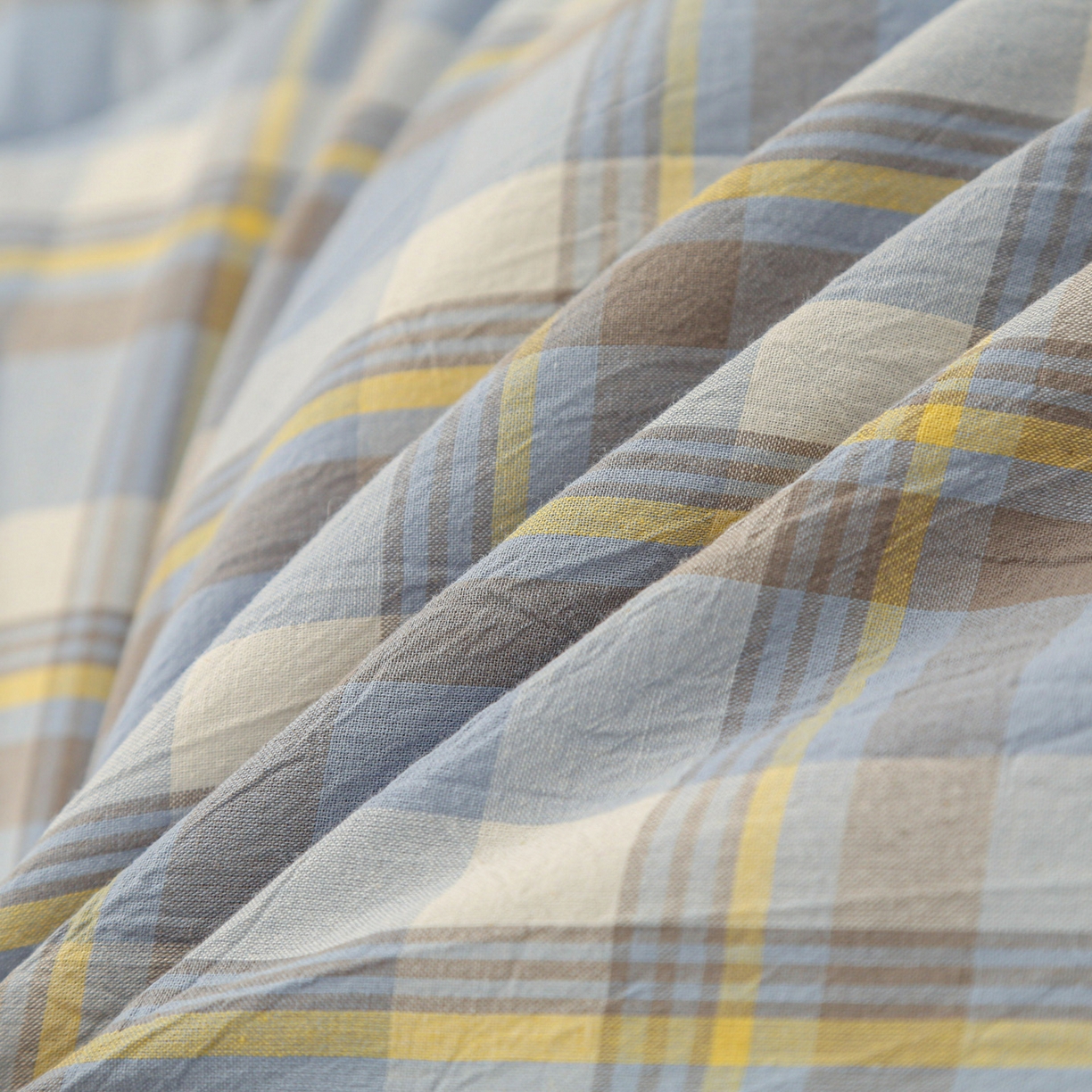 91家纺网 家纺一手货源 找家纺 牛魔王家居 2025新款水洗棉格子冬被春秋被纤维被被子 简兮兰