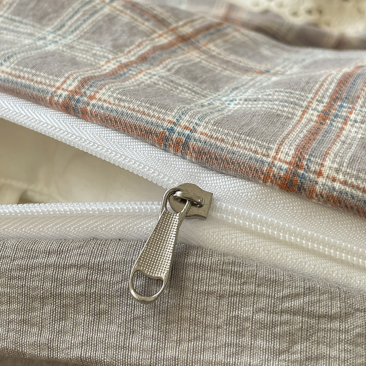 91家纺网 家纺一手货源 找家纺 韩后家纺 2025新款木棉印花四件套 艾格-灰