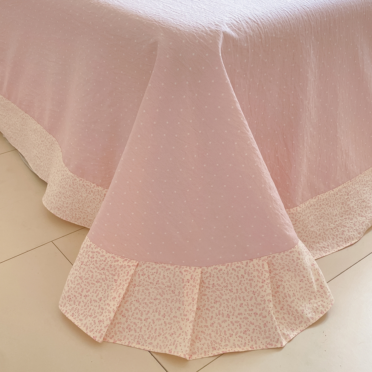 91家纺网 家纺一手货源 找家纺 韩后家纺 2025新款木棉印花四件套 塞纳花园-粉