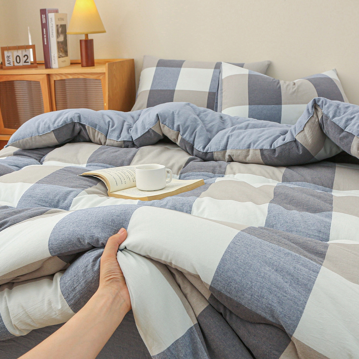 91家纺网 家纺一手货源 找家纺 （总）牛魔王家居 2025新款水洗棉格子冬被春秋被纤维被被子