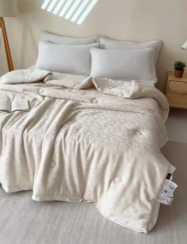 91家纺网 家纺一手货源 找家纺 （总）欧夏家纺 2025新款日式棉麻四季被春秋被冬被-圣之花