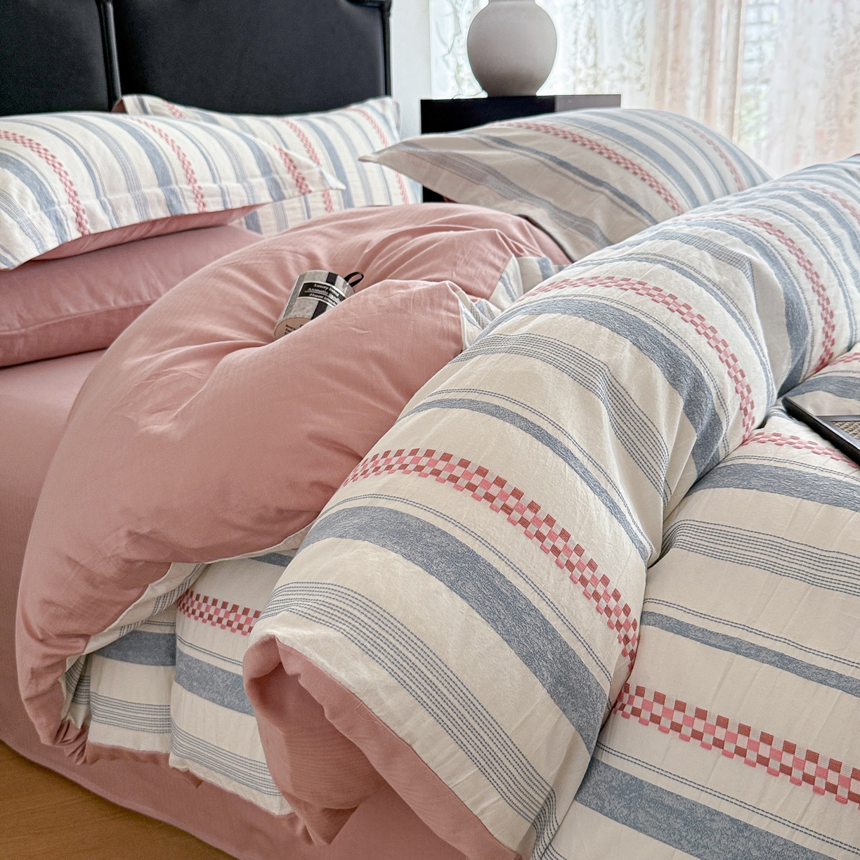 91家纺网 家纺一手货源 找家纺 眠博士 2025新款A类立体穿线提花纯棉四件套 提花股线套件-未来 粉