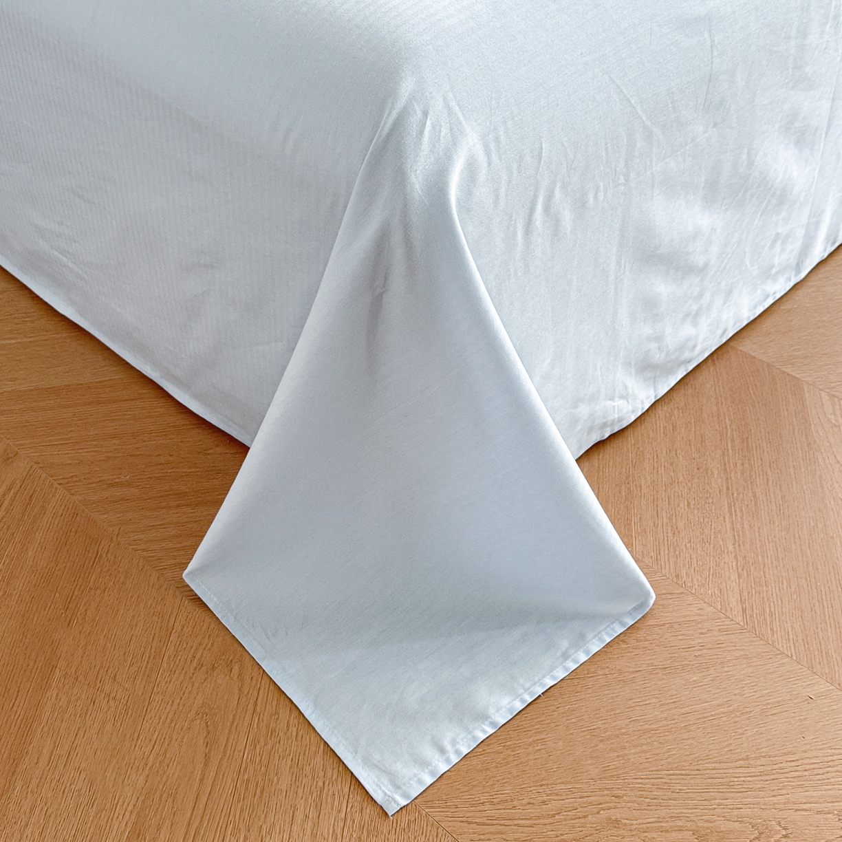 91家纺网 家纺一手货源 找家纺 眠博士 2025新款A类立体穿线提花纯棉四件套 提花股线套件-素简 蓝