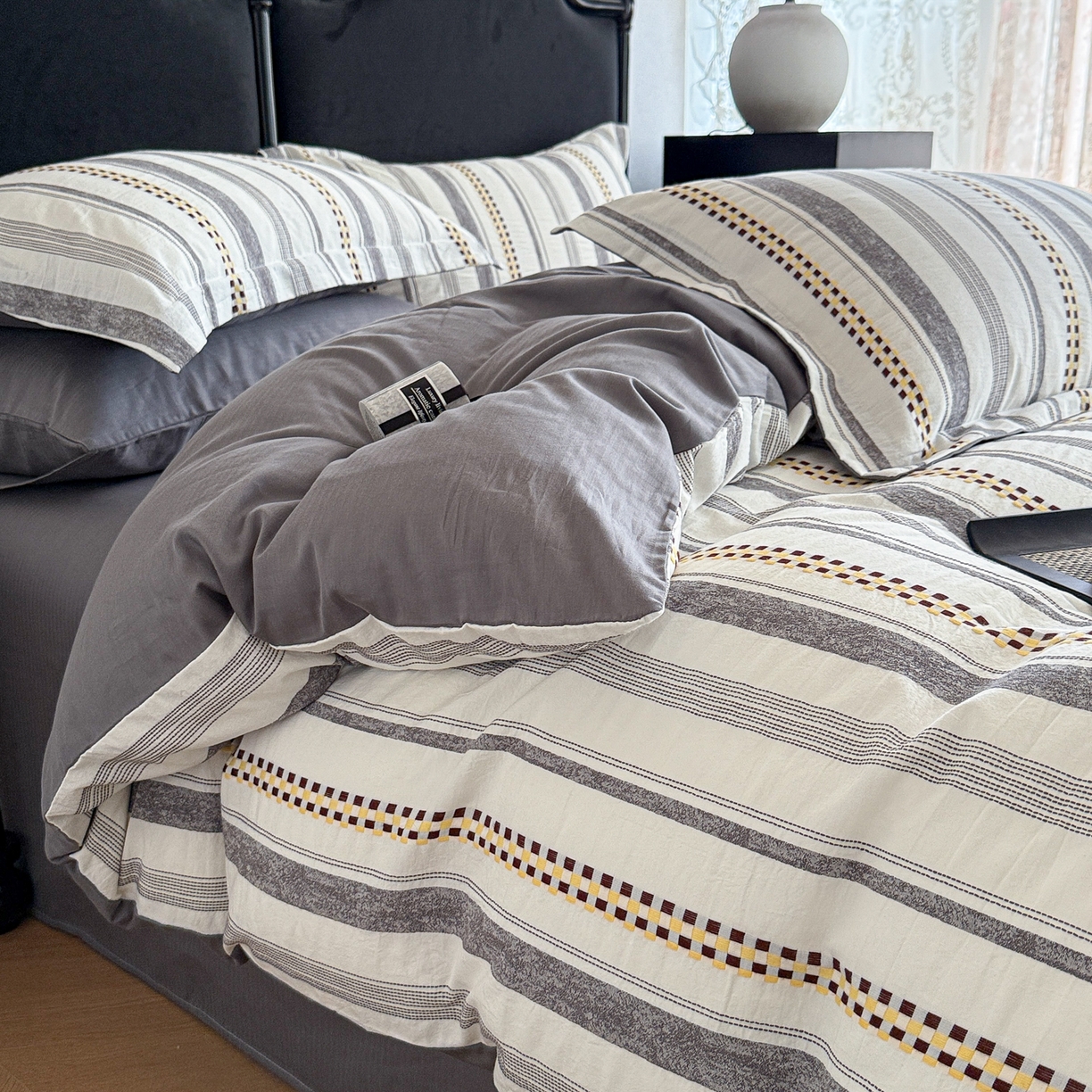 91家纺网 家纺一手货源 找家纺 眠博士 2025新款A类立体穿线提花纯棉四件套 提花股线套件-未来 灰