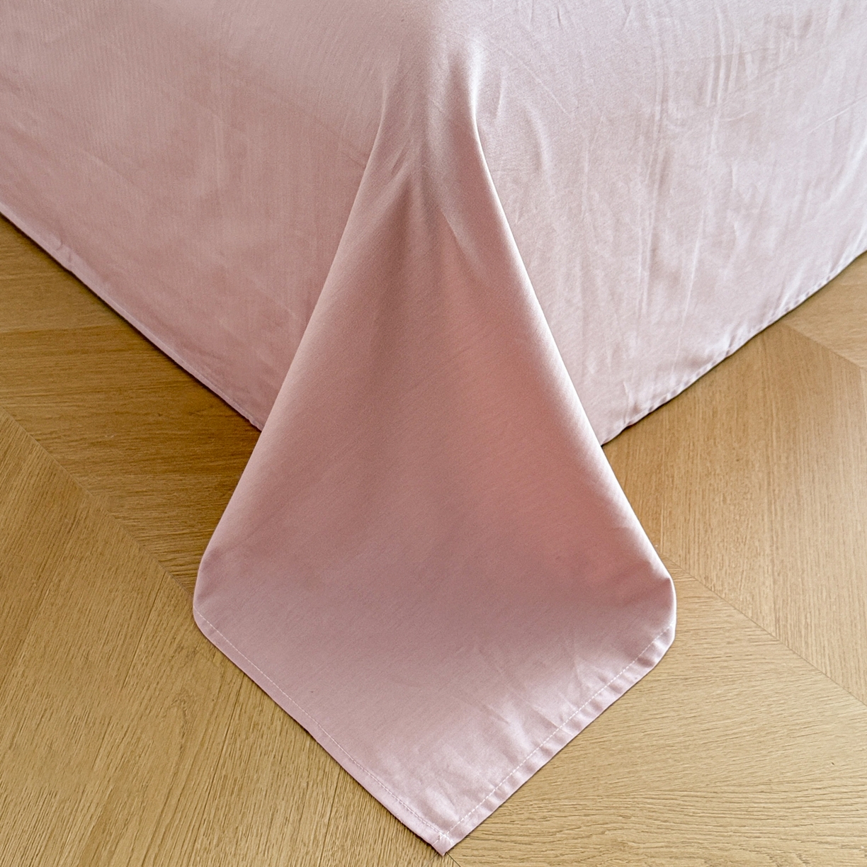 91家纺网 家纺一手货源 找家纺 （总）眠博士 2025新款A类立体穿线提花纯棉四件套