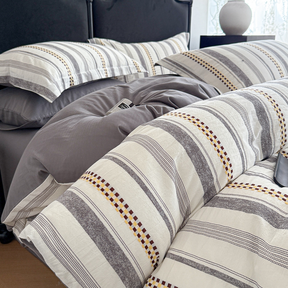 91家纺网 家纺一手货源 找家纺 眠博士 2025新款A类立体穿线提花纯棉四件套 提花股线套件-未来 灰