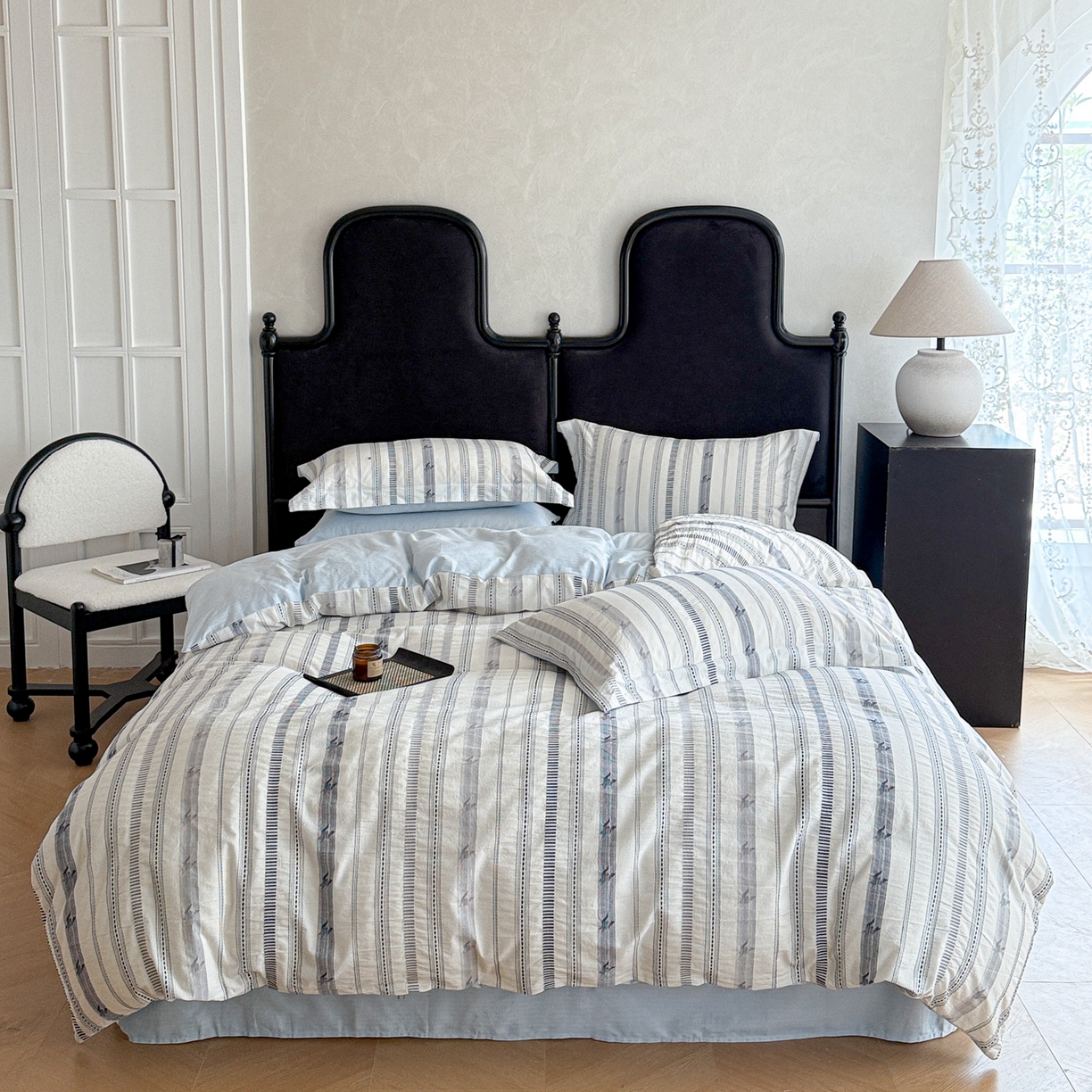 91家纺网 家纺一手货源 找家纺 眠博士 2025新款A类立体穿线提花纯棉四件套 提花股线套件-素简 蓝