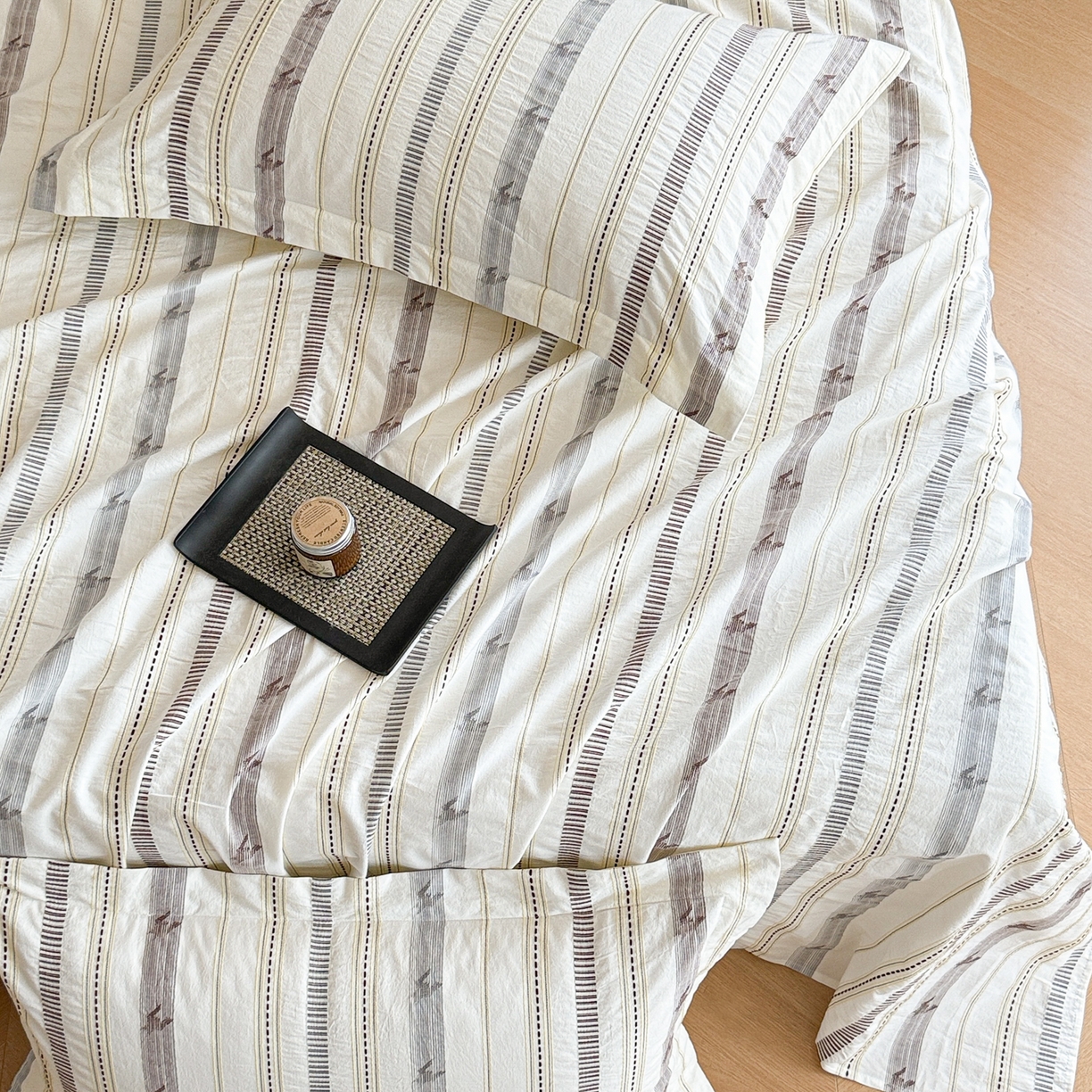 91家纺网 家纺一手货源 找家纺 眠博士 2025新款A类立体穿线提花纯棉单床单 提花股线床单-素简 米