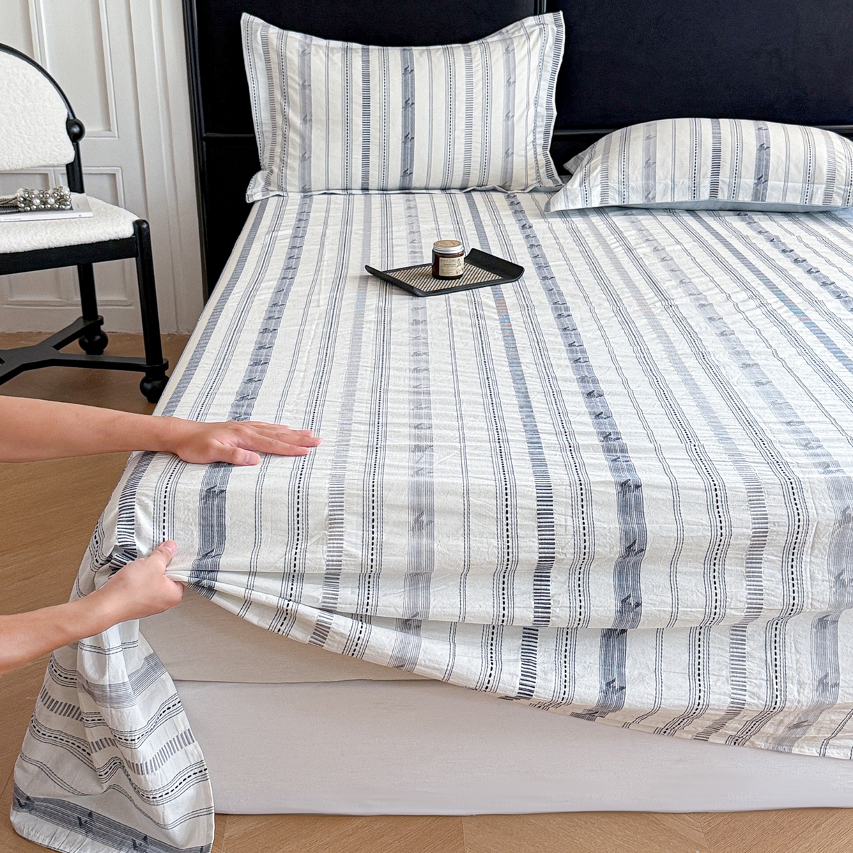 91家纺网 家纺一手货源 找家纺 眠博士 2025新款A类立体穿线提花纯棉单床单 提花股线床单-素简 蓝