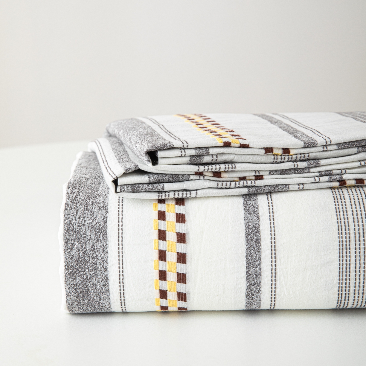 91家纺网 家纺一手货源 找家纺 眠博士 2025新款A类立体穿线提花纯棉单床单 提花股线床单-未来 灰