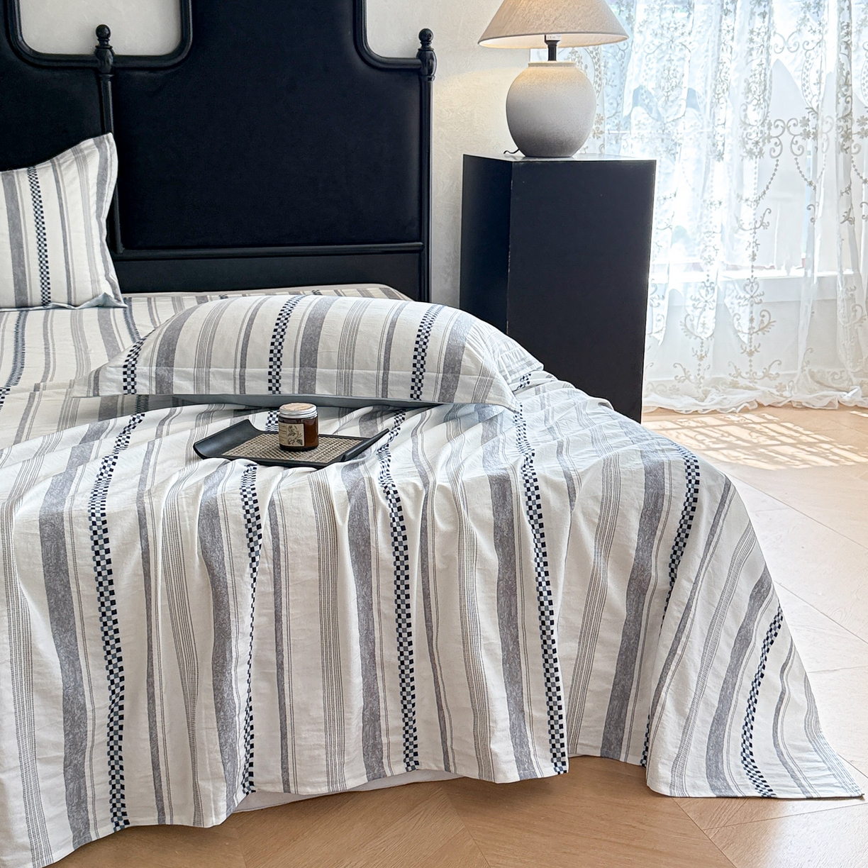 91家纺网 家纺一手货源 找家纺 眠博士 2025新款A类立体穿线提花纯棉单床单 提花股线床单-未来 蓝