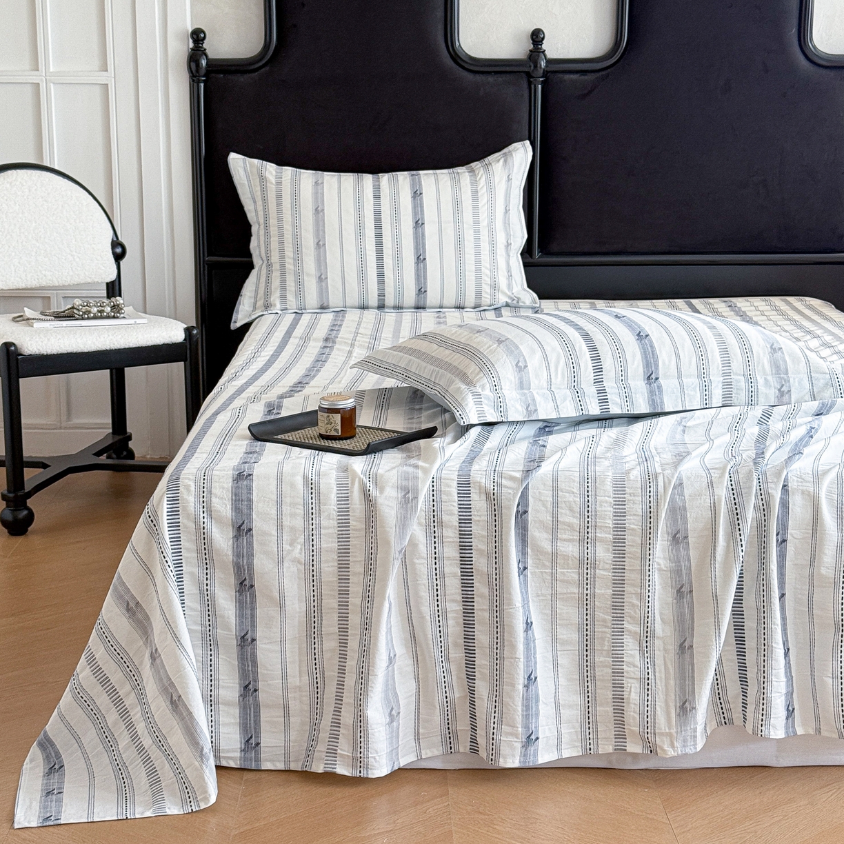 91家纺网 家纺一手货源 找家纺 眠博士 2025新款A类立体穿线提花纯棉单床单 提花股线床单-素简 蓝