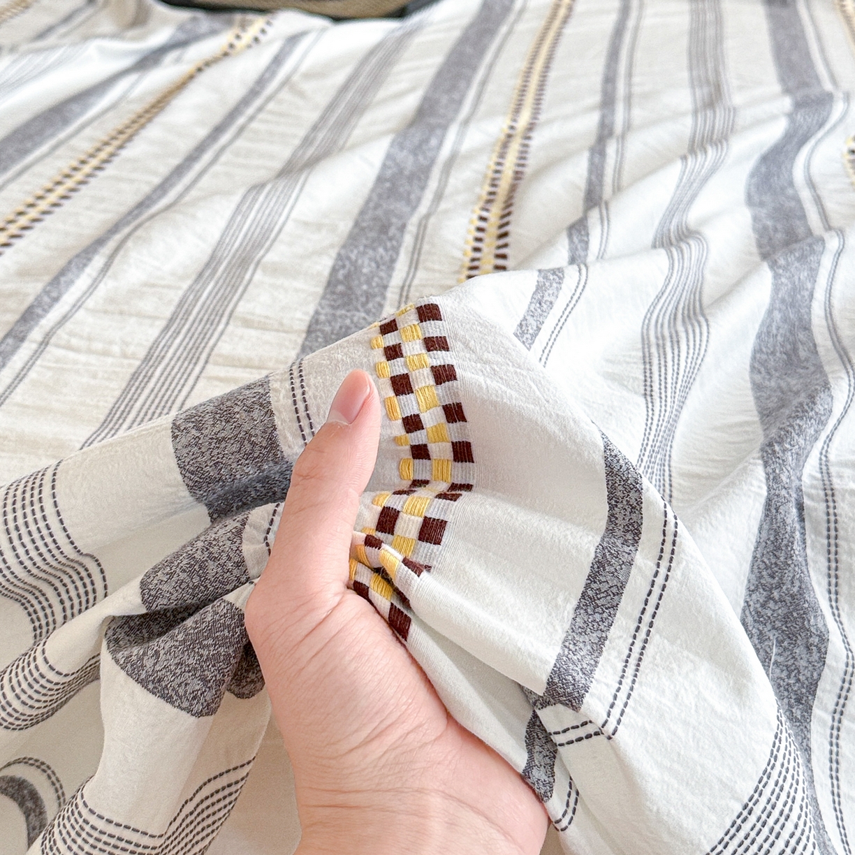 91家纺网 家纺一手货源 找家纺 眠博士 2025新款A类立体穿线提花纯棉单床单 提花股线床单-未来 灰