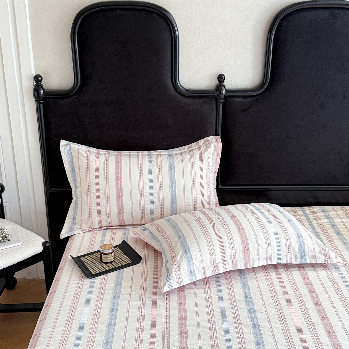 91家纺网 家纺一手货源 找家纺 眠博士 2025新款A类立体穿线提花纯棉单床单 提花股线床单-素简 粉