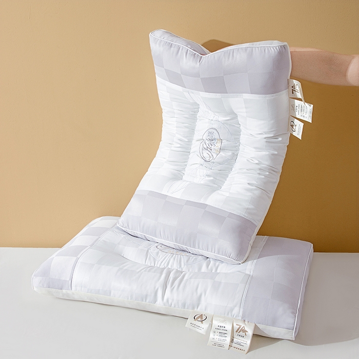 91家纺网 家纺一手货源 找家纺 鼎晟纺 2025新款针织大豆纤维舒眠立体枕学生枕头成人枕芯单枕芯 针织大豆舒眠枕-白灰