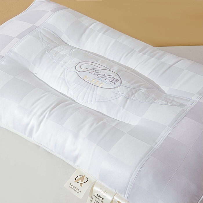 91家纺网 家纺一手货源 找家纺 鼎晟纺 2025新款针织大豆纤维舒眠立体枕学生枕头成人枕芯单枕芯 针织大豆舒眠枕-白灰