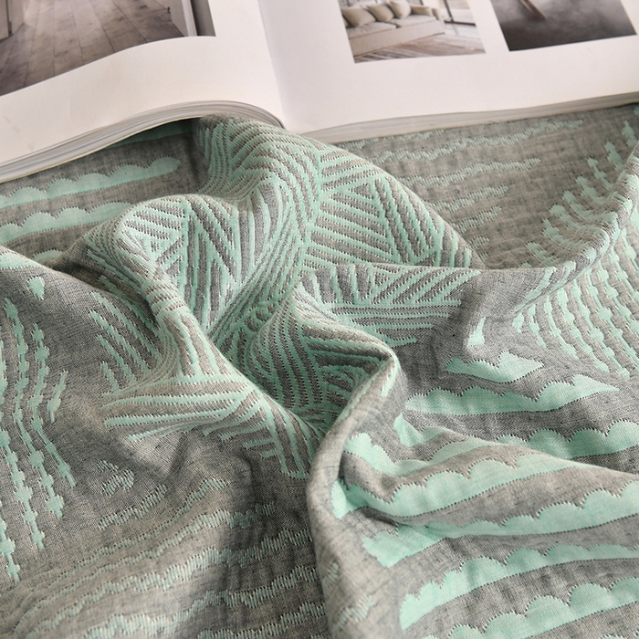 91家纺网 家纺一手货源 找家纺 梦洋家纺 2025新款全棉四层纱多能盖毯毛巾被空调夏被床盖款盖毯 色彩斑斓-绿色