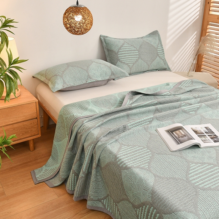 91家纺网 家纺一手货源 找家纺 梦洋家纺 2025新款全棉四层纱多能盖毯毛巾被空调夏被床盖款盖毯 色彩斑斓-绿色