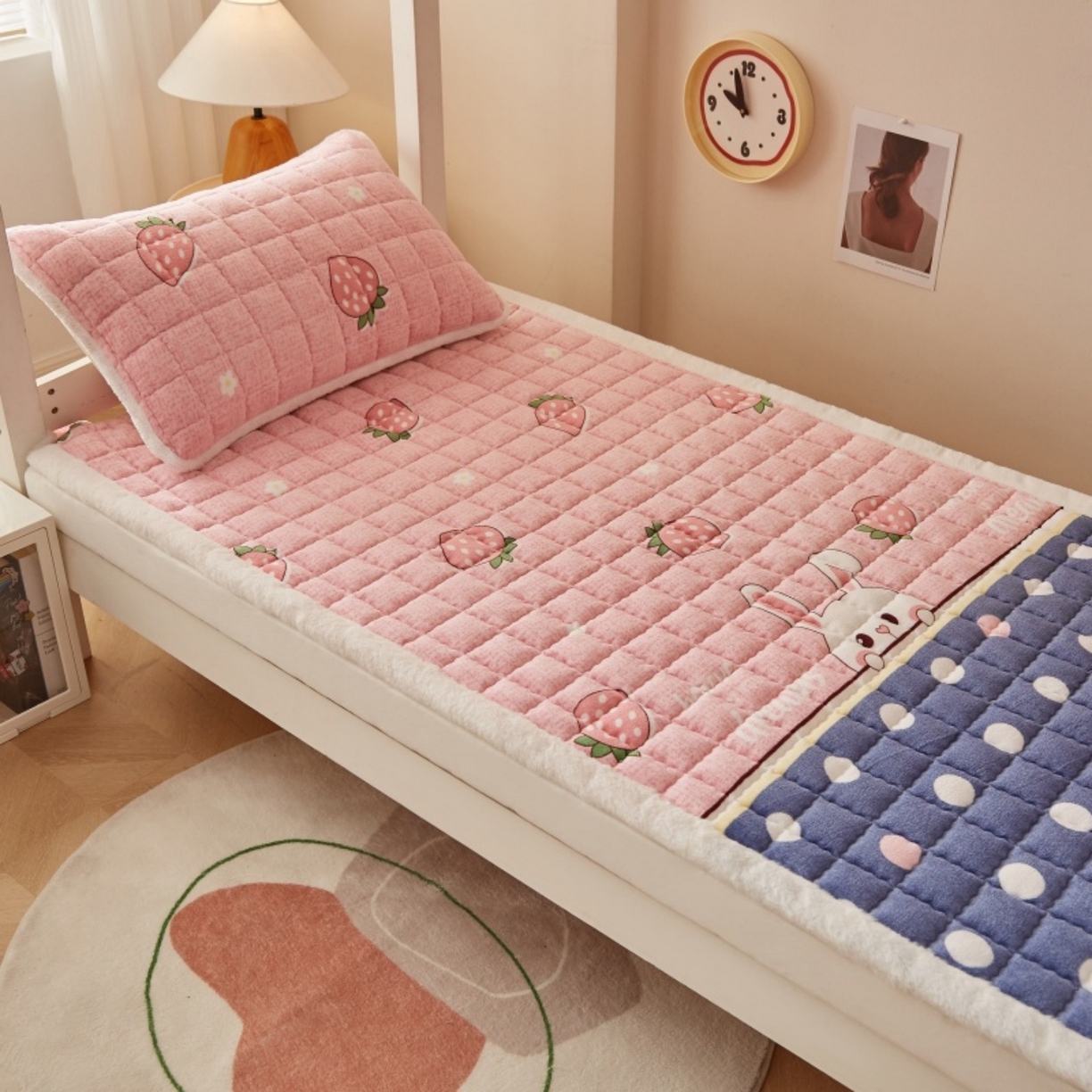 91家纺网 家纺一手货源 找家纺 （总）东宇床垫 2025新款A类牛奶绒印花直角防滑床垫床褥三件套-学生款