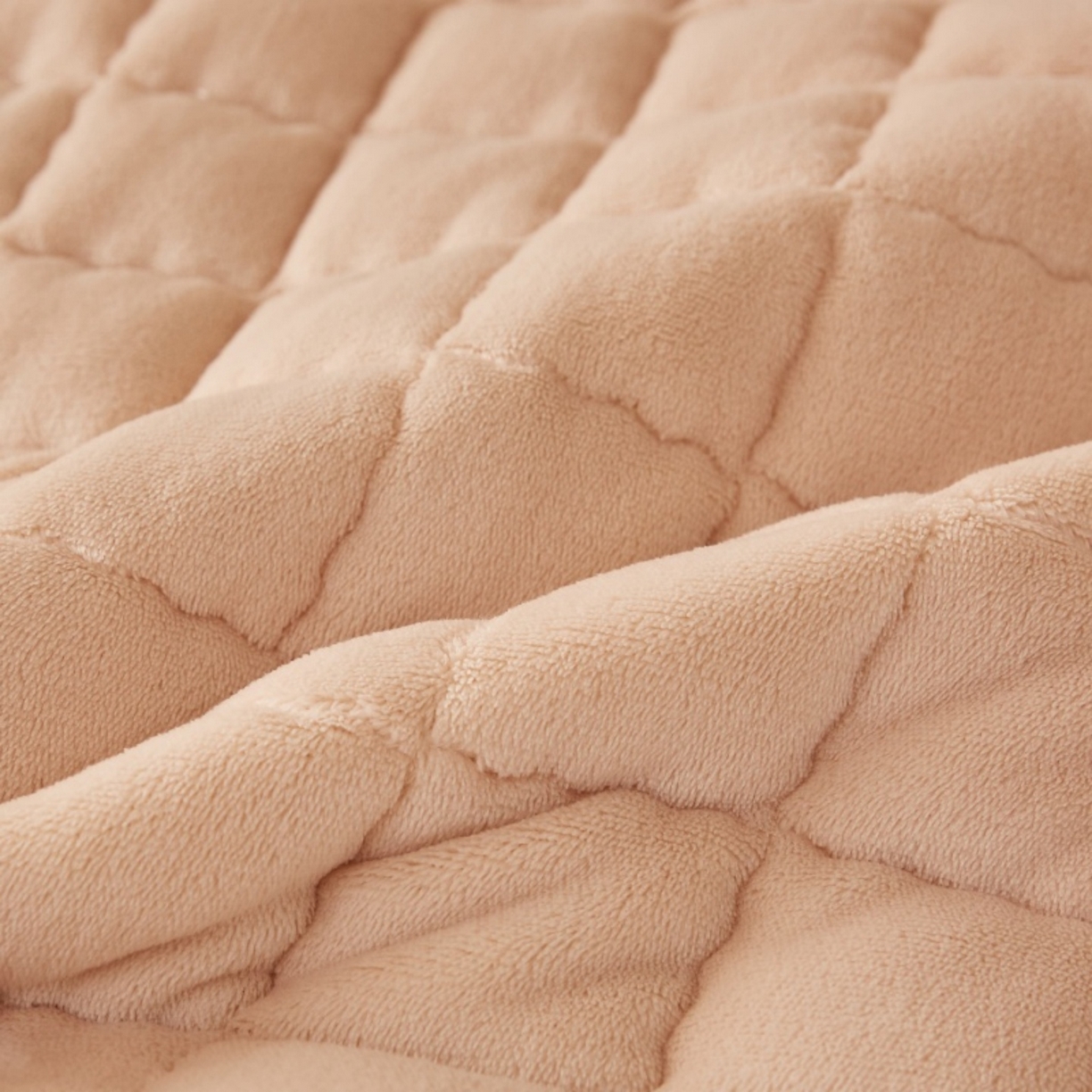 91家纺网 家纺一手货源 找家纺 东宇床垫 2025新款A类牛奶绒印花直角防滑床垫床褥三件套-学生款 暖棕格