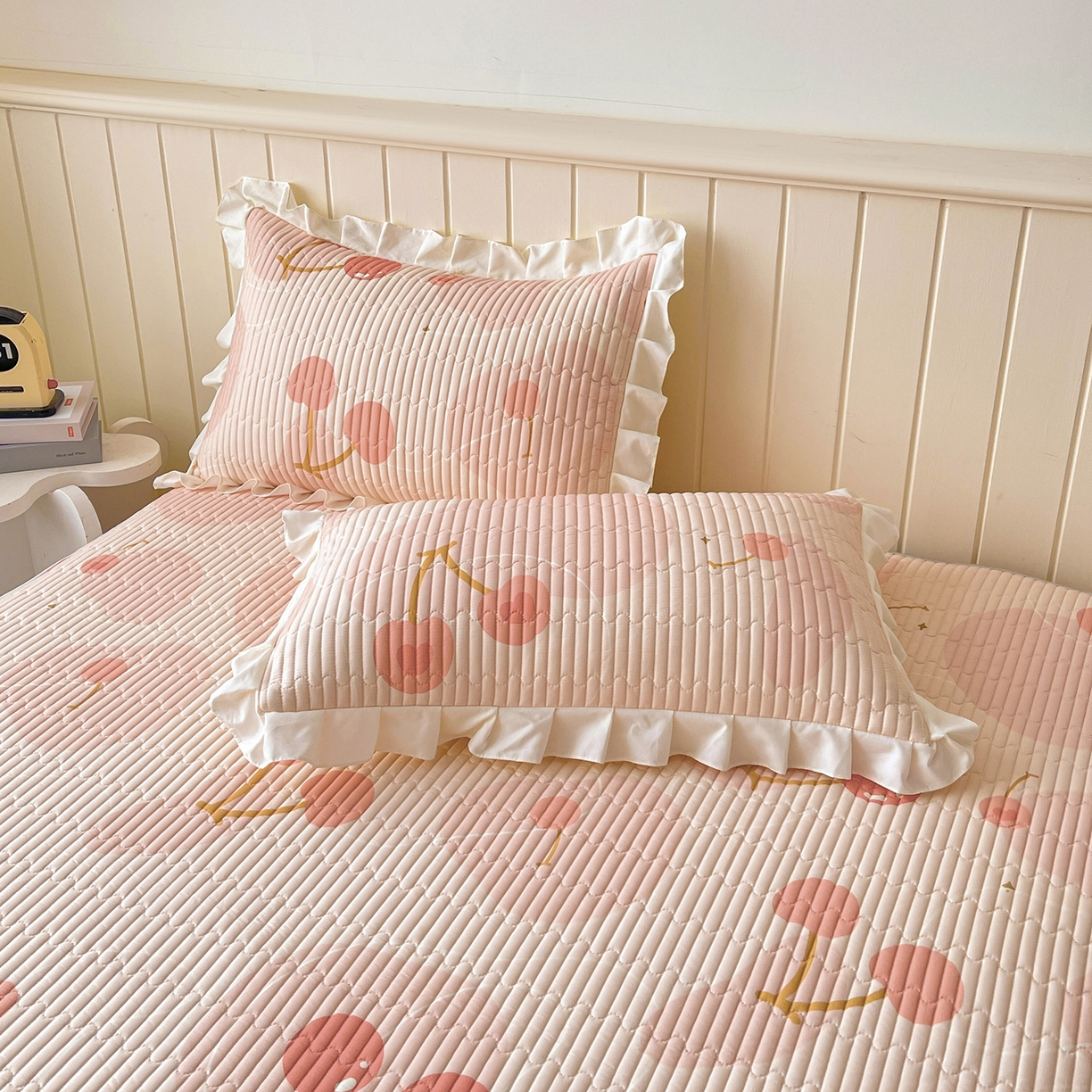 91家纺网 家纺一手货源 找家纺 （总）伊人坊2025新款A类唯美纯棉印花夹棉床笠