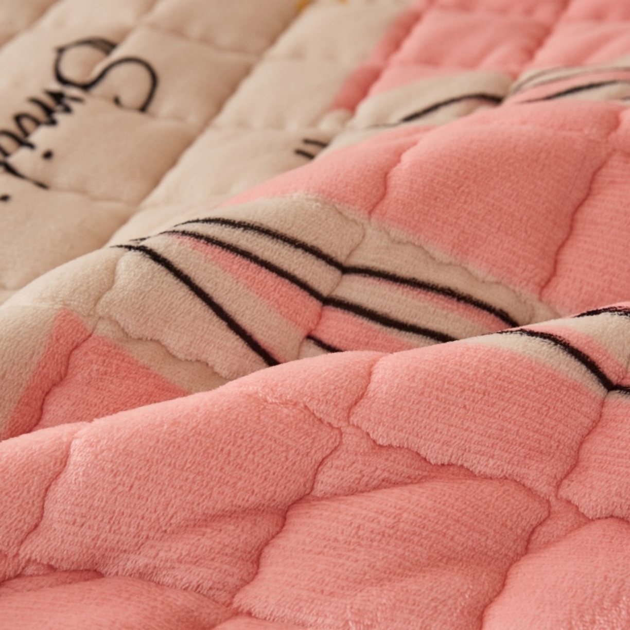 91家纺网 家纺一手货源 找家纺 东宇床垫 2025新款A类牛奶绒印花直角防滑床垫床褥三件套-学生款 星虹绮梦