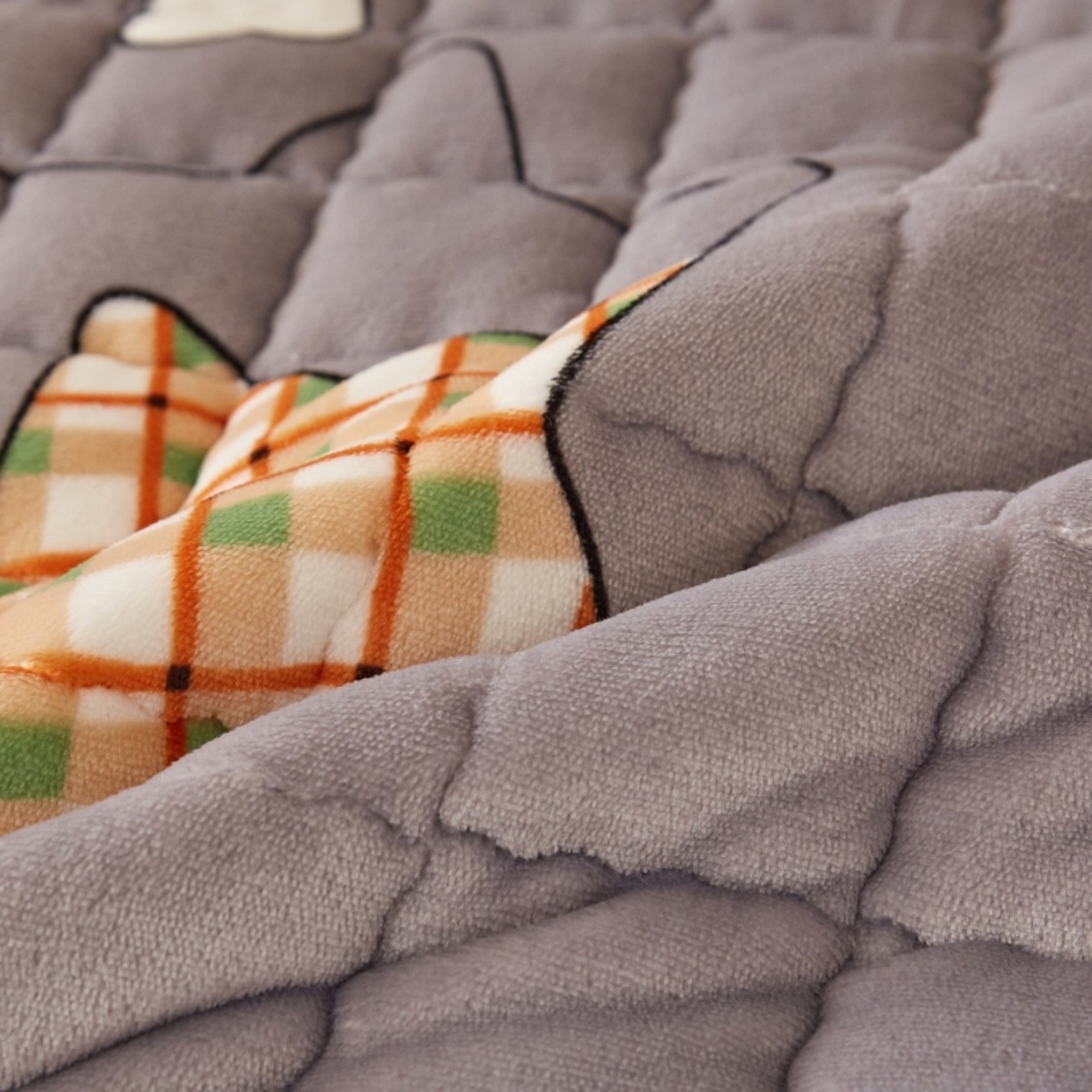 91家纺网 家纺一手货源 找家纺 东宇床垫 2025新款A类牛奶绒印花直角防滑床垫床褥三件套-学生款 星云灰