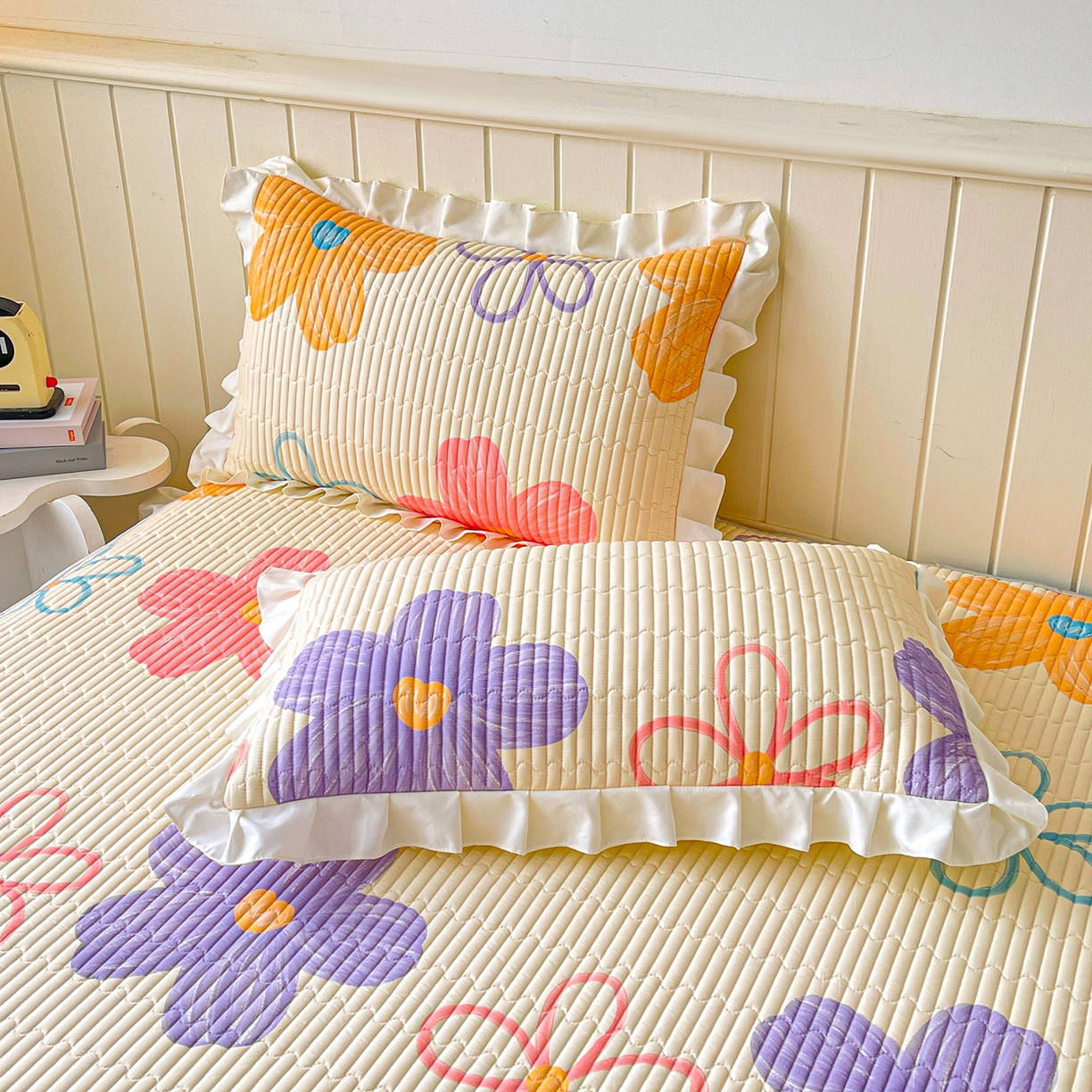 91家纺网 家纺一手货源 找家纺 伊人坊2025新款A类唯美纯棉印花夹棉床笠 纯棉+花花世界