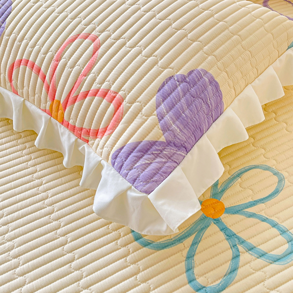 91家纺网 家纺一手货源 找家纺 伊人坊2025新款A类唯美纯棉印花夹棉床笠 纯棉+花花世界