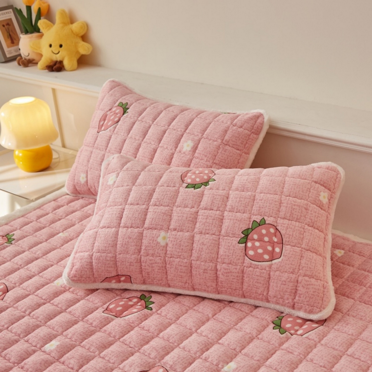 91家纺网 家纺一手货源 找家纺 （总）东宇床垫 2025新款A类牛奶绒印花直角防滑床垫床褥三件套-成人款