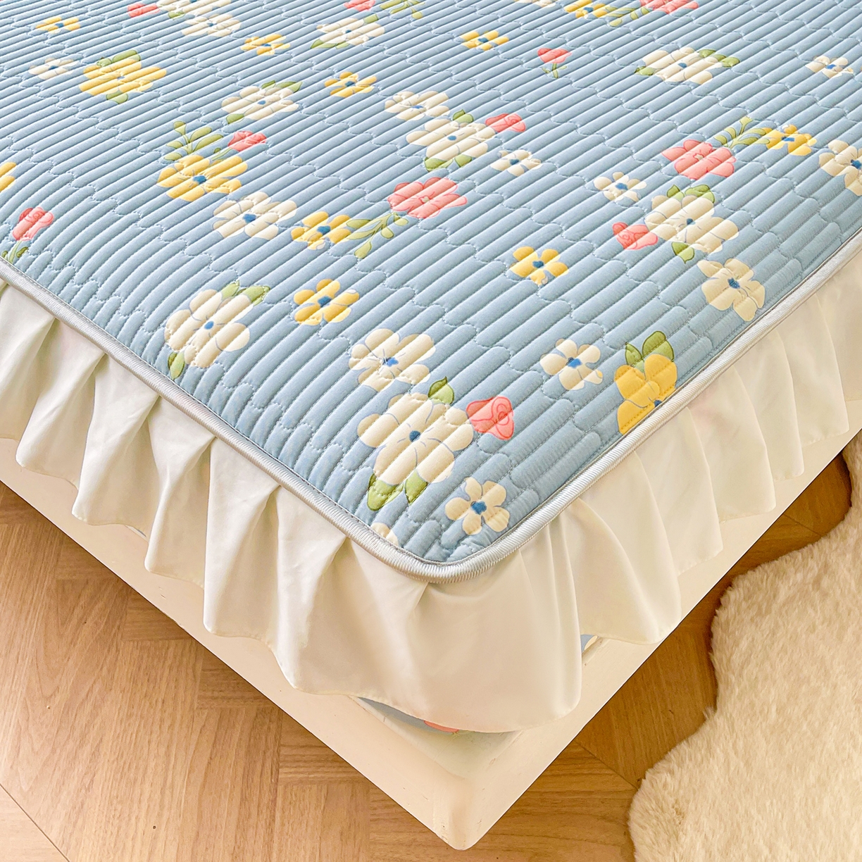 91家纺网 家纺一手货源 找家纺 伊人坊2025新款A类唯美纯棉印花夹棉床笠 纯棉+梦中花语