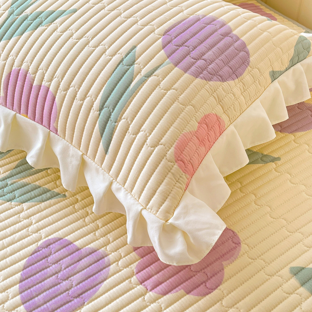 91家纺网 家纺一手货源 找家纺 伊人坊2025新款A类唯美纯棉印花夹棉床笠 纯棉+遇见花开