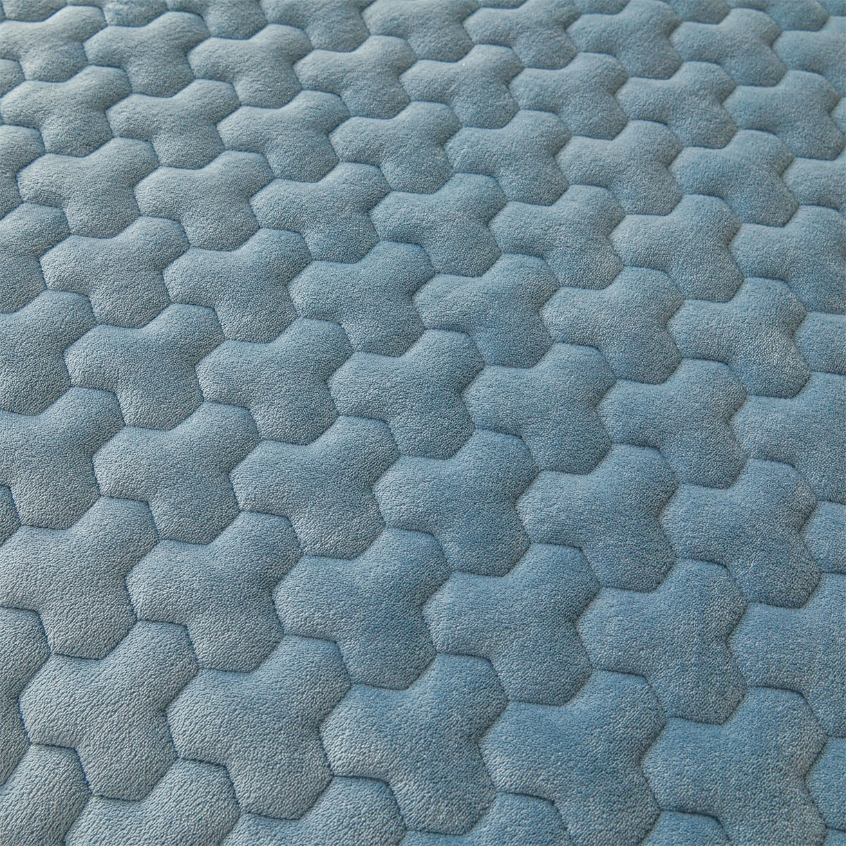 91家纺网 家纺一手货源 找家纺 （总）雯豆家纺 2025冬季新款纯色素色牛奶绒夹棉床笠三件套保暖席梦思保护套