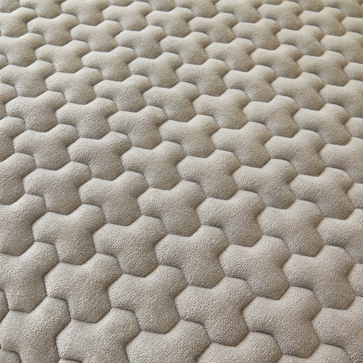 91家纺网 家纺一手货源 找家纺 雯豆家纺 2025冬季新款纯色素色牛奶绒夹棉床笠三件套保暖席梦思保护套牛奶绒夹棉床笠-深空灰