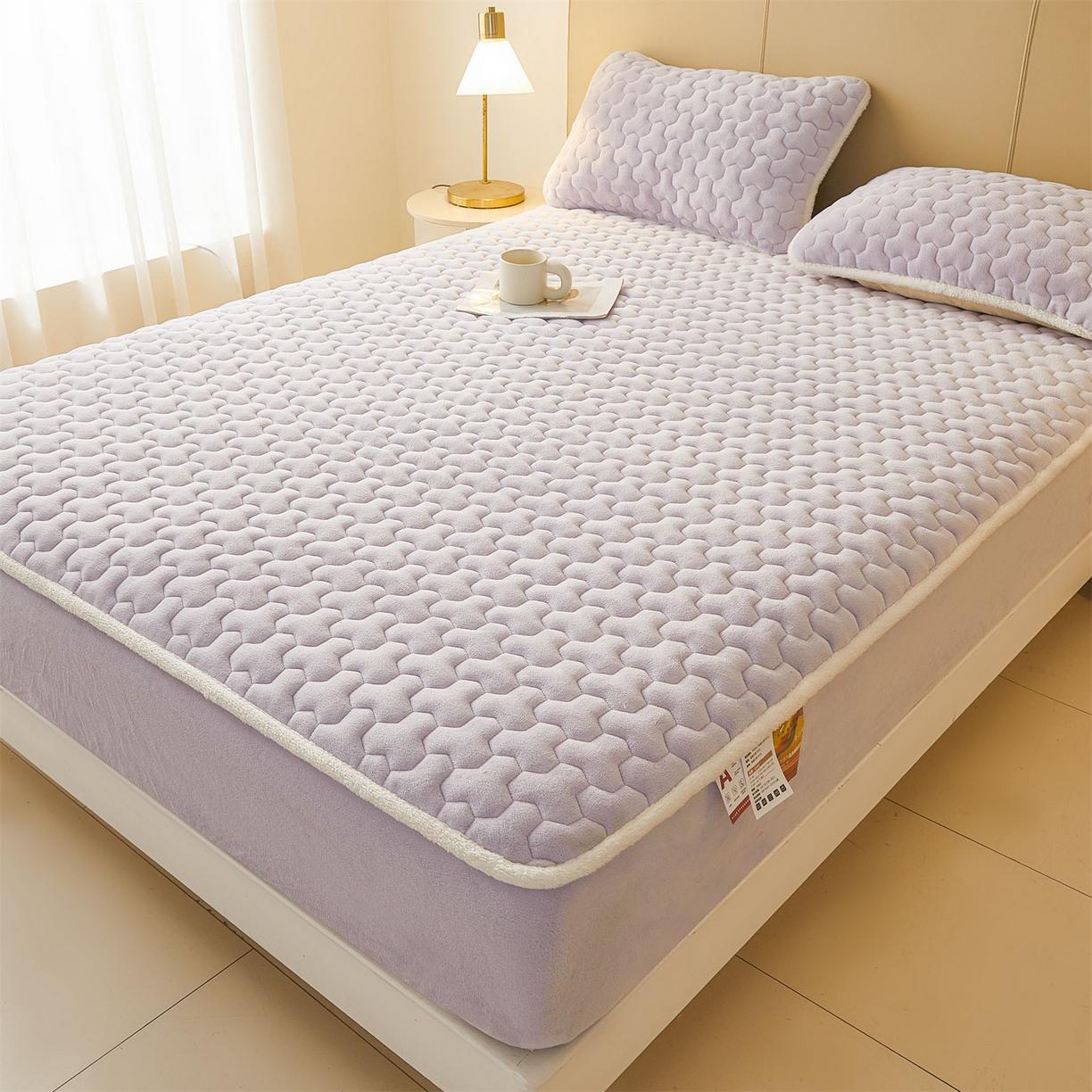 91家纺网 家纺一手货源 找家纺 雯豆家纺 2025冬季新款纯色素色牛奶绒夹棉床笠三件套保暖席梦思保护套牛奶绒夹棉床笠-雪青