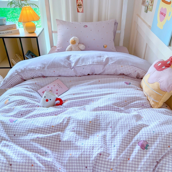 91家纺网 家纺一手货源 找家纺 玉海棠家纺 2025新款云感双层纱提花学生宿舍三件套上下铺三件套 草莓甜心