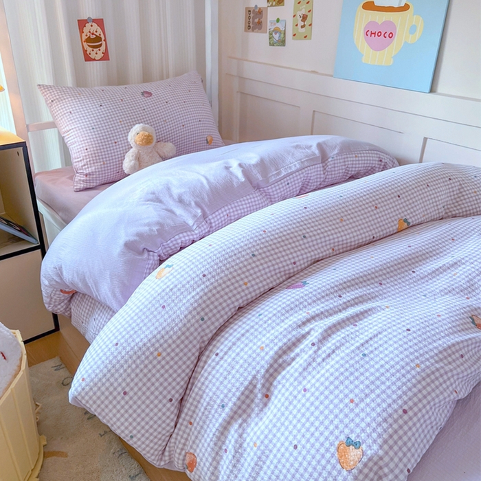 91家纺网 家纺一手货源 找家纺 玉海棠家纺 2025新款云感双层纱提花学生宿舍三件套上下铺三件套 草莓甜心