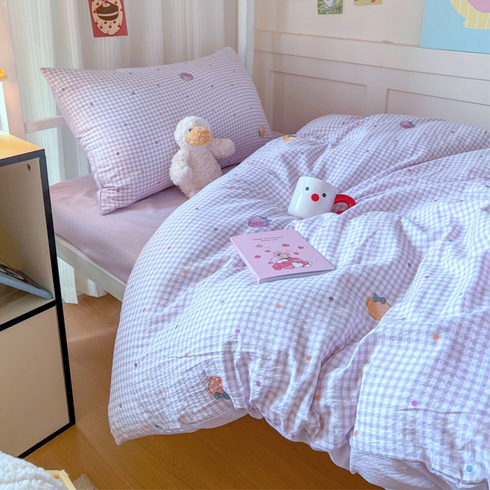 91家纺网 家纺一手货源 找家纺 玉海棠家纺 2025新款云感双层纱提花学生宿舍三件套上下铺三件套 草莓甜心