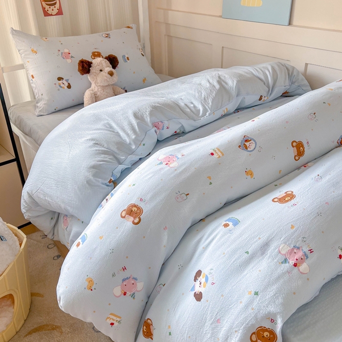 91家纺网 家纺一手货源 找家纺 玉海棠家纺 2025新款云感双层纱提花学生宿舍三件套上下铺三件套 动物狂欢会蓝