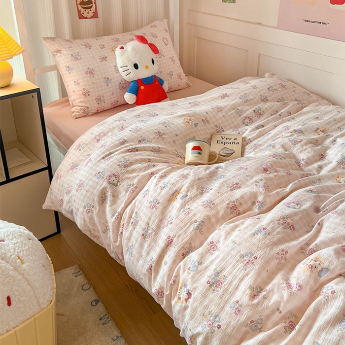 91家纺网 家纺一手货源 找家纺 玉海棠家纺 2025新款云感双层纱提花学生宿舍三件套上下铺三件套 花园小猫