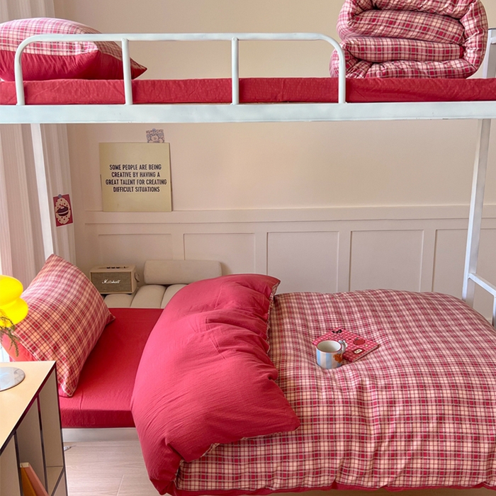 91家纺网 家纺一手货源 找家纺 玉海棠家纺 2025新款云感双层纱提花学生宿舍三件套上下铺三件套 幻境