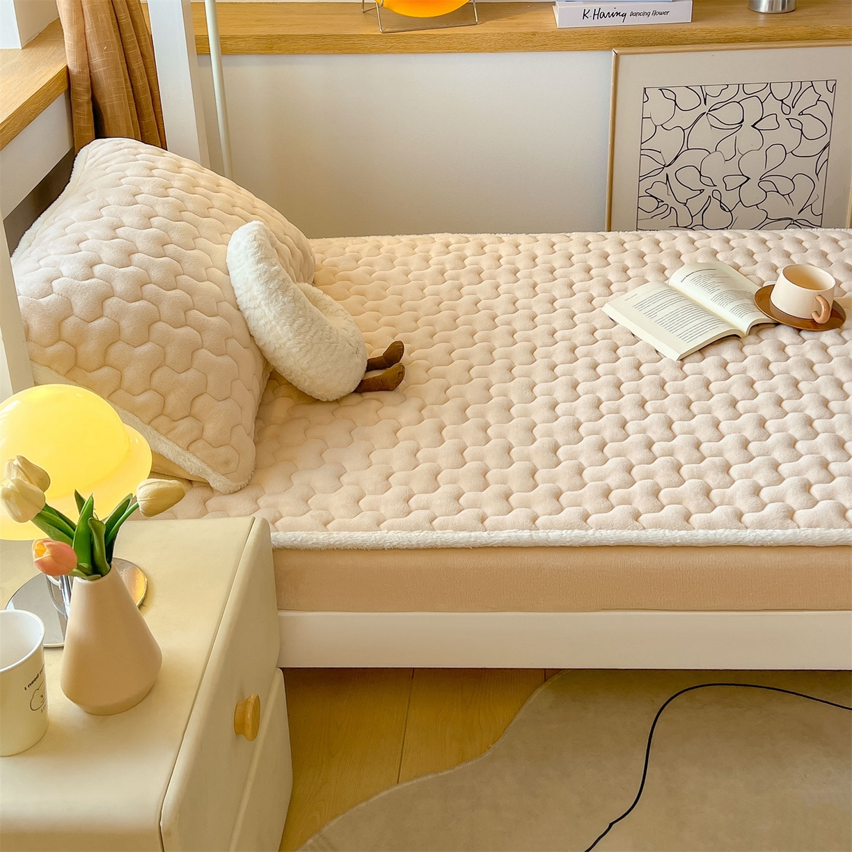 91家纺网 家纺一手货源 找家纺 雯豆 2025冬季新品牛奶绒夹棉床笠大学生床垫保护套纯色素色床罩牛奶绒夹棉床笠-山茶杏