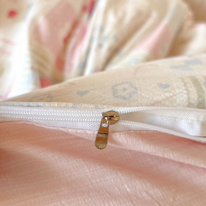 91家纺网 家纺一手货源 找家纺 玉海棠家纺 2025新款云感双层纱提花学生宿舍三件套上下铺三件套 萌物乐园