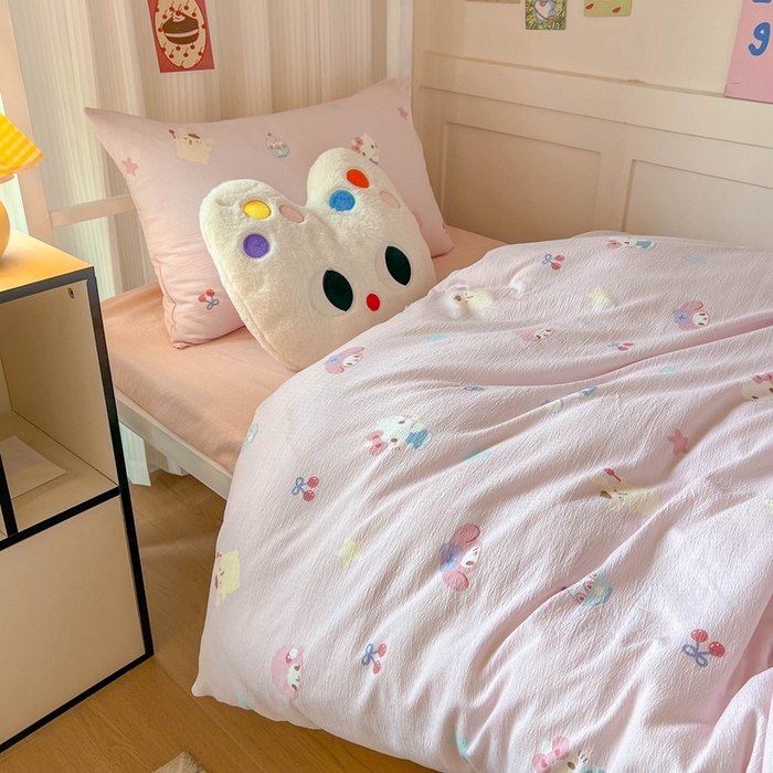 91家纺网 家纺一手货源 找家纺 玉海棠家纺 2025新款云感双层纱提花学生宿舍三件套上下铺三件套 三丽家族