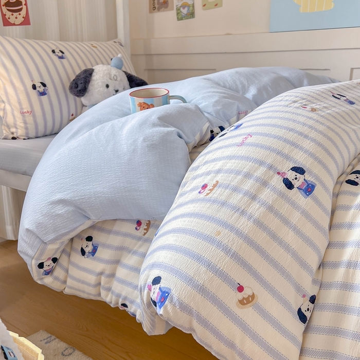 91家纺网 家纺一手货源 找家纺 玉海棠家纺 2025新款云感双层纱提花学生宿舍三件套上下铺三件套 竖条小狗